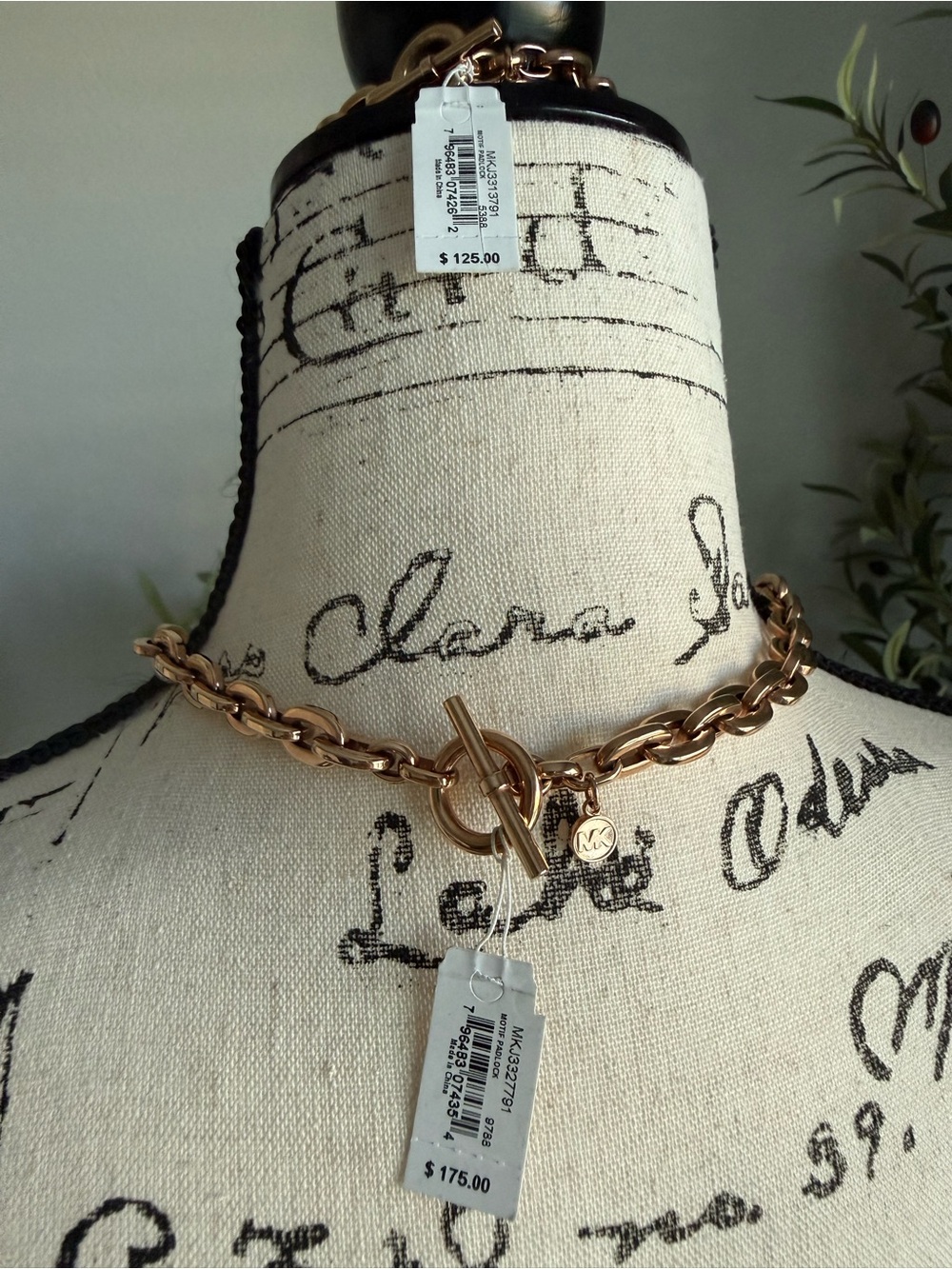 MICHAEL KORS Estate Padlock Chain Necklace & Bracelet Set - Rose Gold - Picture 2 of 6